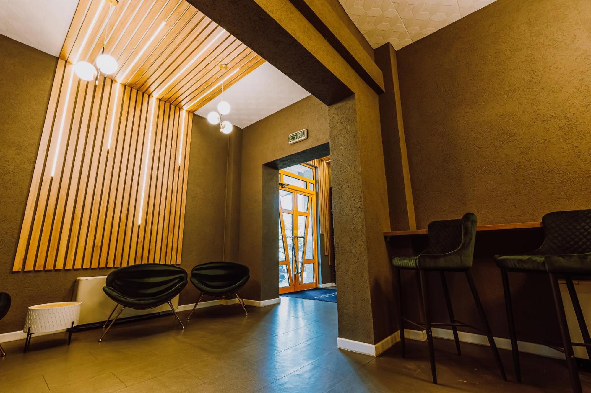 Hotel Ciao Târgu-Mureş Exterior foto