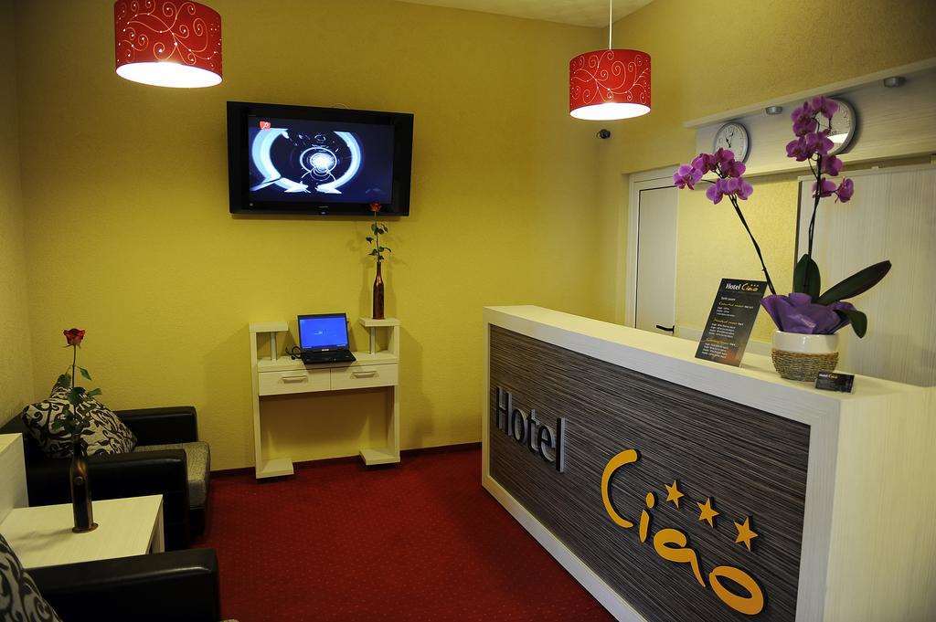 Hotel Ciao Târgu-Mureş Interior foto